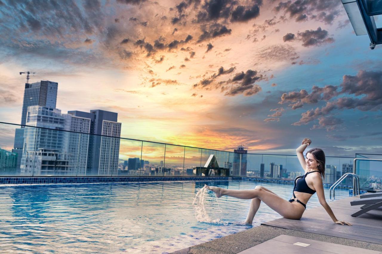 Luxcity Hotel & Apartment Phnom-Penh Buitenkant foto