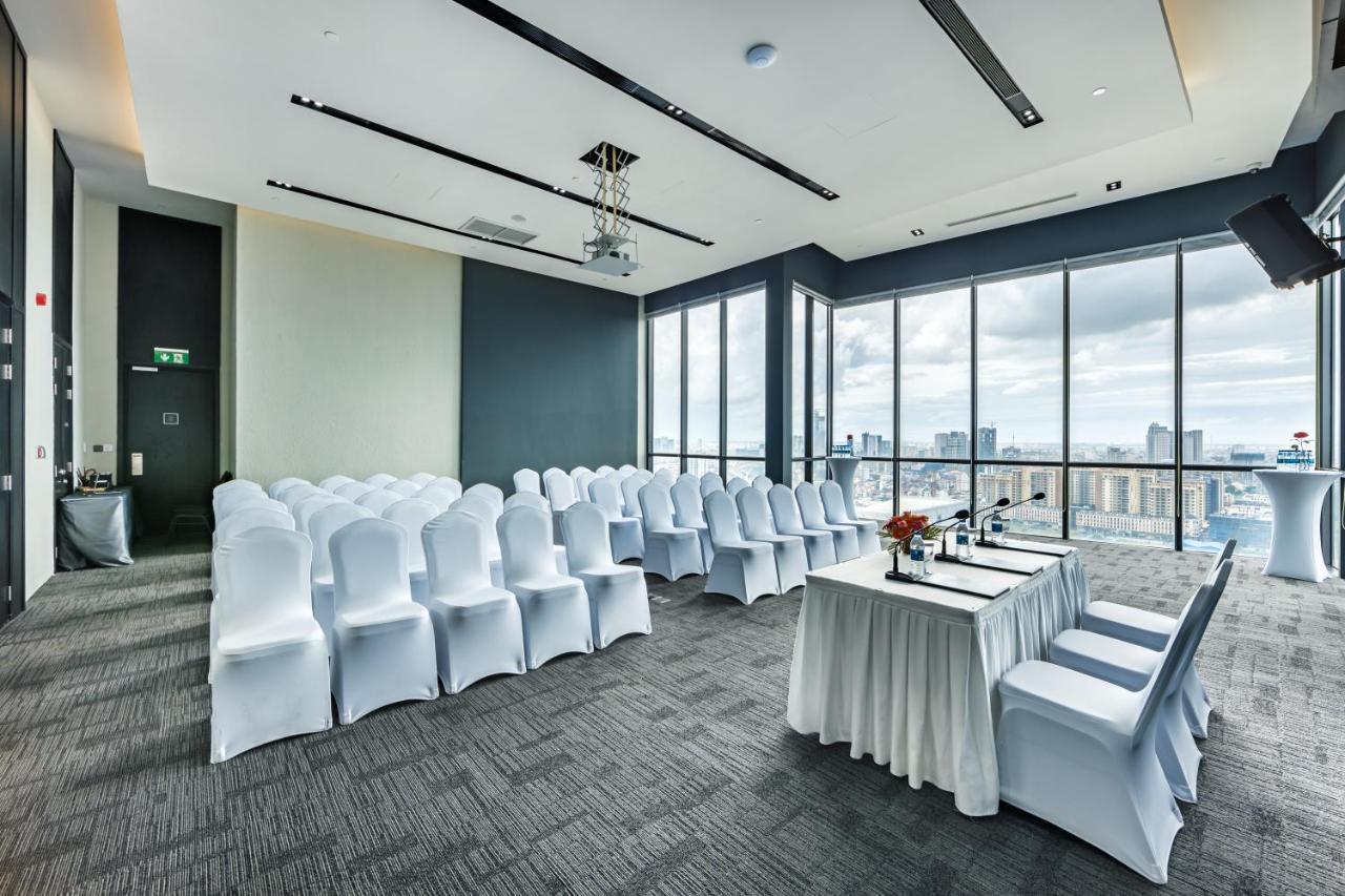 Luxcity Hotel & Apartment Phnom-Penh Buitenkant foto