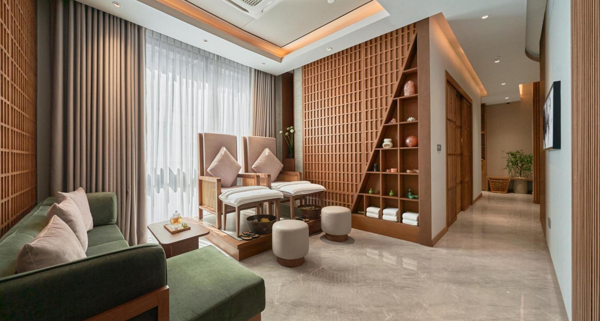 Luxcity Hotel & Apartment Phnom-Penh Buitenkant foto