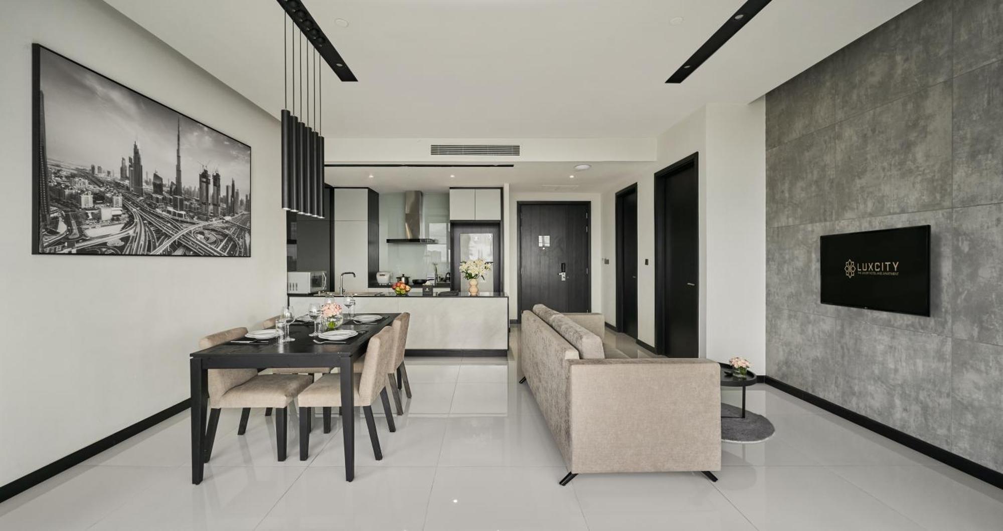 Luxcity Hotel & Apartment Phnom-Penh Buitenkant foto