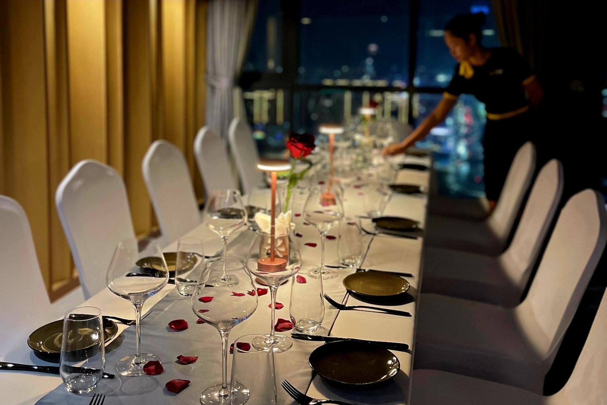 Luxcity Hotel & Apartment Phnom-Penh Buitenkant foto